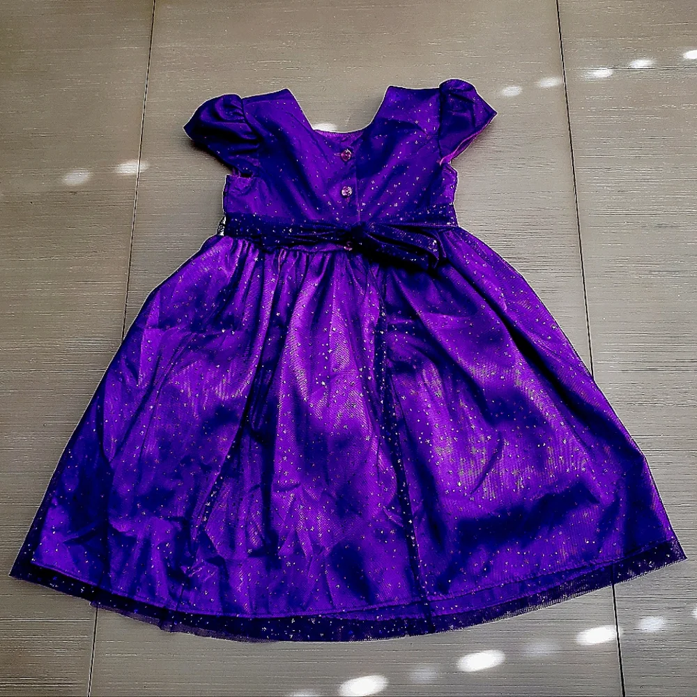 Beautiful fancy, dark purple dress, size 4